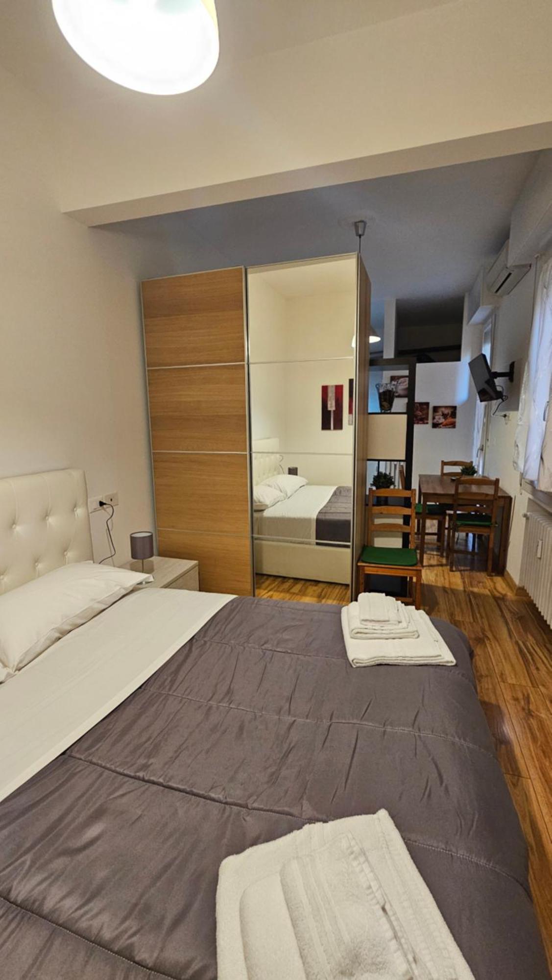 Residenza Ugo Bassi Bolonha Exterior foto